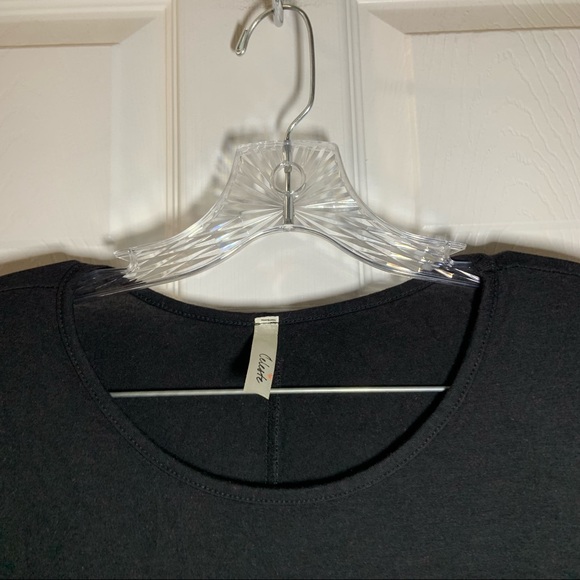 Celeste Black Scoop Neck Cold Shoulder Top size 1XL - Picture 3 of 10